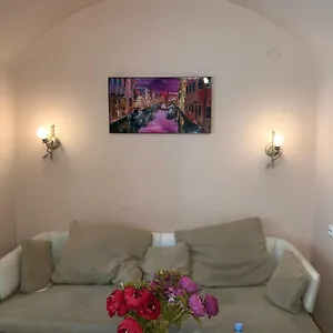 House , Тбилиси Грузия